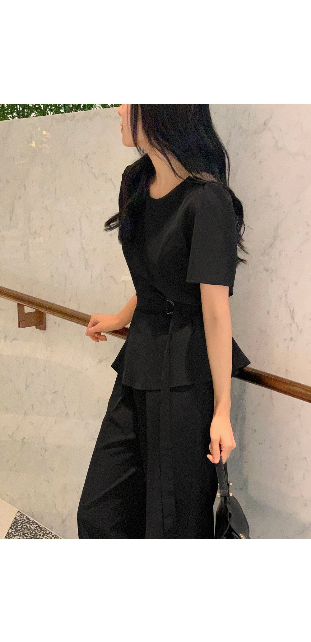 블론즈 라운드넥 페플럼 블라우스+밴딩 세미와이드슬랙스set